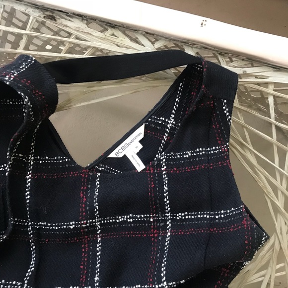 BCBG peplum top - Picture 4 of 5